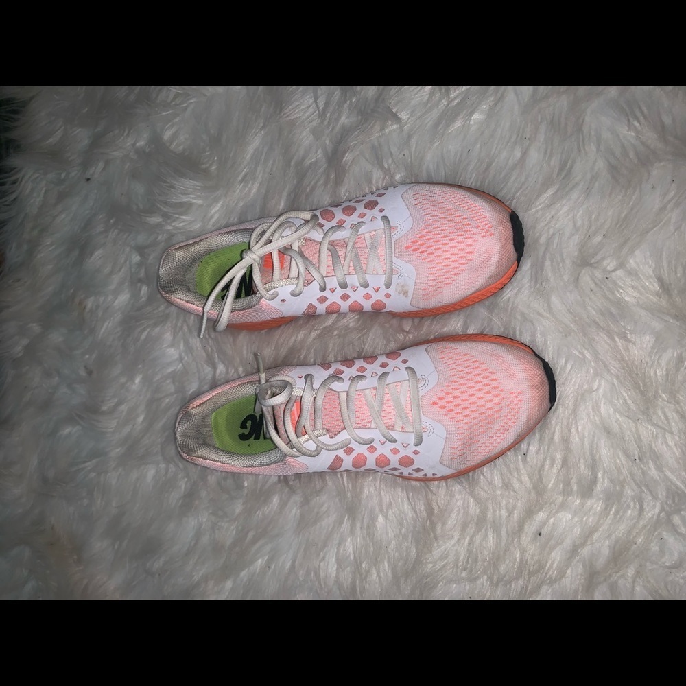 Nike women’s sneakers - Picture 2 of 8